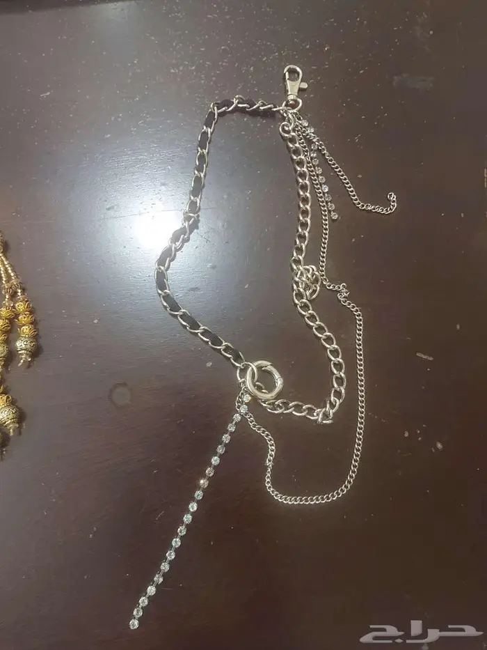 اكسسوارات نسائي ايطالي اصلي ماركة موسكينو 3
