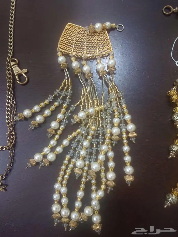 اكسسوارات نسائي ايطالي اصلي ماركة موسكينو 0