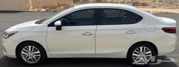 هوندا سيتي فل كامل 2023 بحالة الوكاله 1