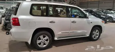 تويوتا لاندكروزر 2013 3