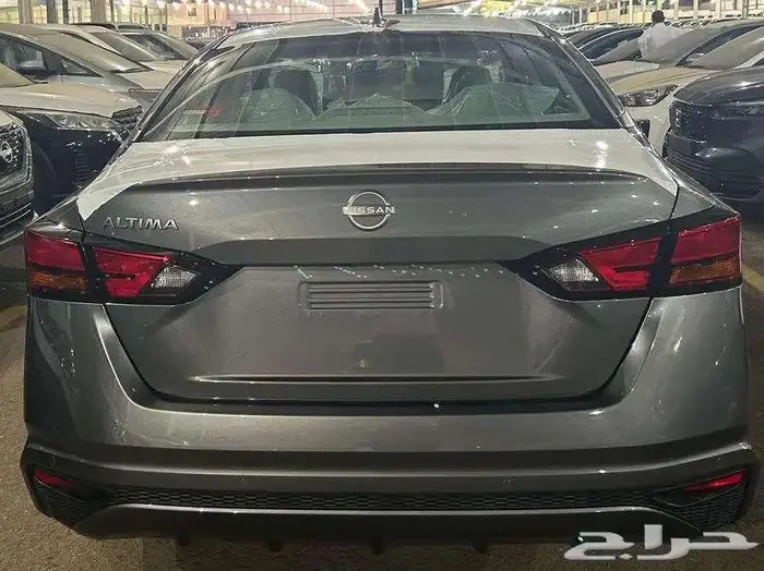 نيسان التيما S موديل 2025 ستاندر 11