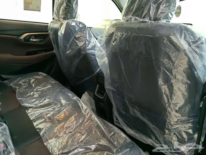 تويوتا اوربان كروزر GLX فل كامل 2025 8