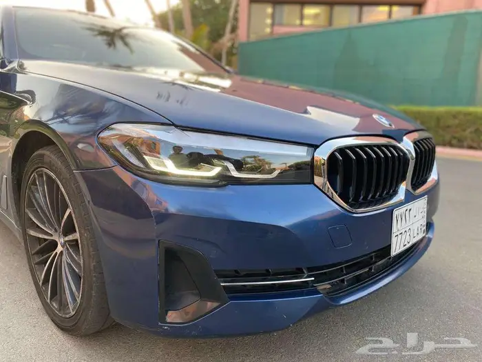 للبيع BMW 520i موديل 2021 29