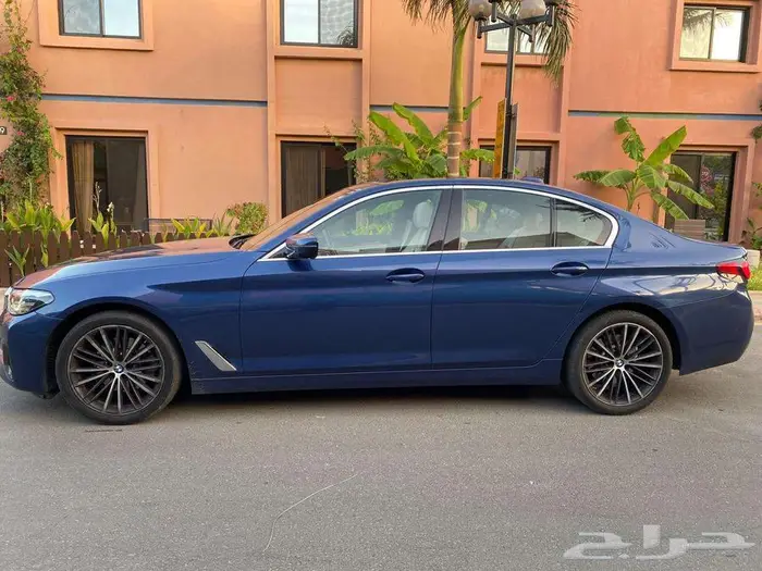 للبيع BMW 520i موديل 2021 5
