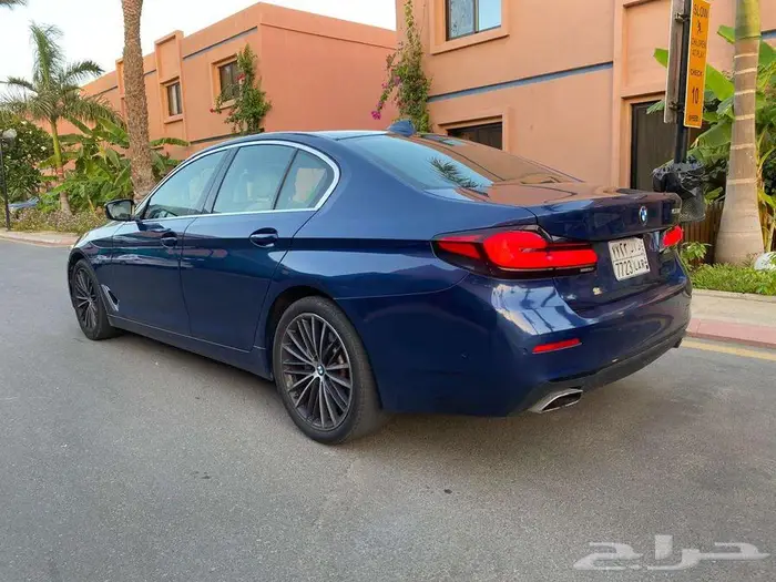 للبيع BMW 520i موديل 2021 0