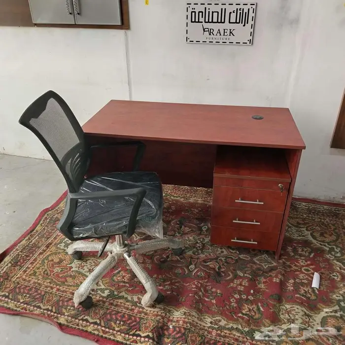 اثاث مكتبي مميز بتخفيضات 40 4