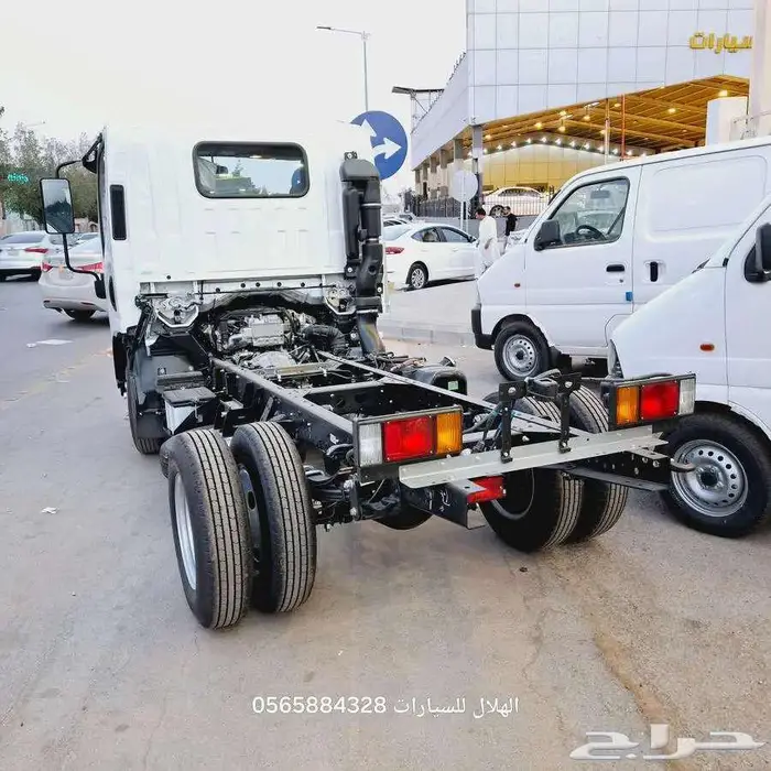 ايسوزو دينا 3 طن 2025 4