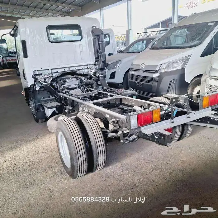 ايسوزو دينا 3 طن 2025 8