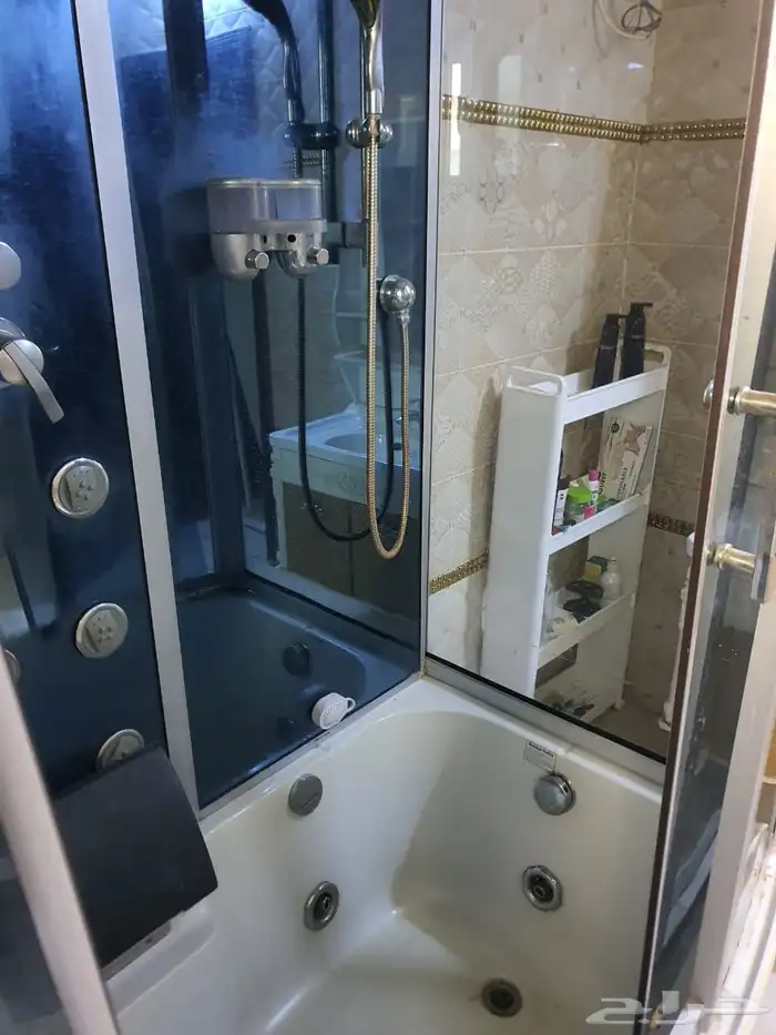 أدوات صحيه مغاسل وجاكوزي وغسالة اوتوماتيك 11 طن 2