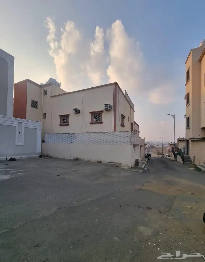 عماره 4شقق للبيع ف المحاله 1