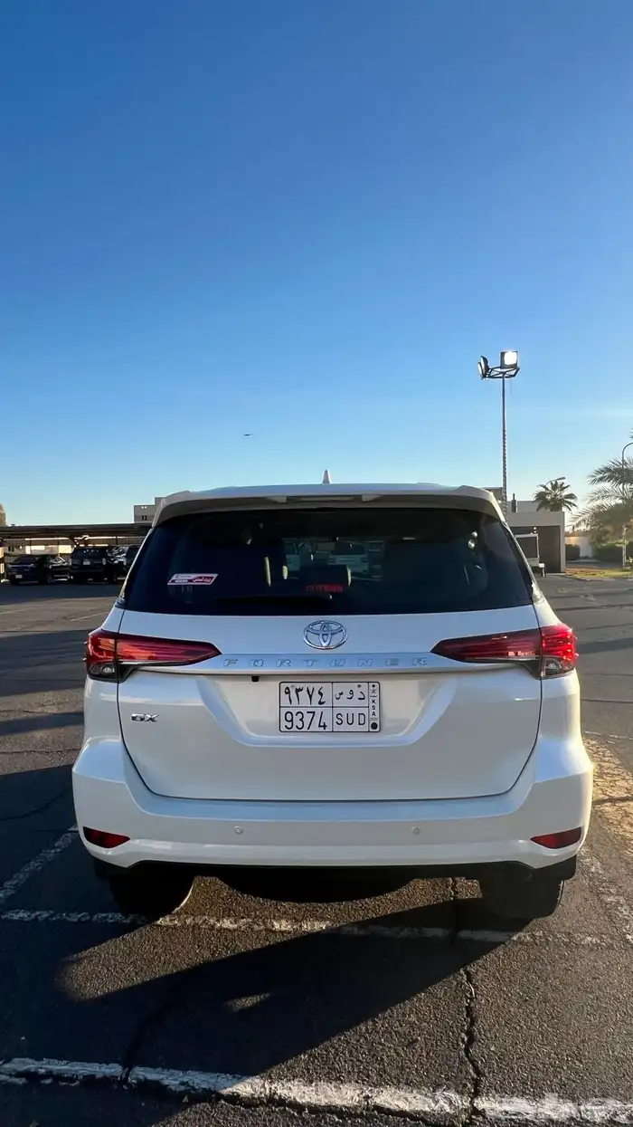 Toyota Fortuner 2021 GX 4 Cylinder 5