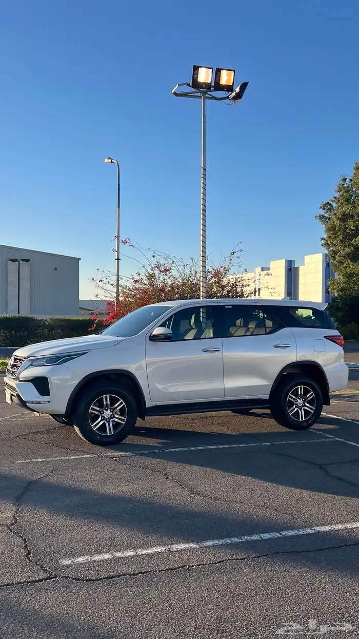 Toyota Fortuner 2021 GX 4 Cylinder 12