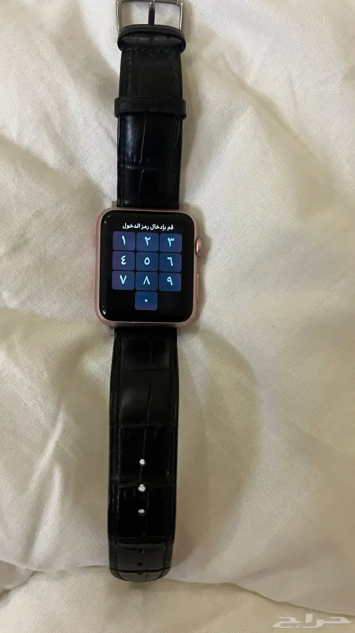ساعة آبل Apple Watch اول اصدار لون وردي 0