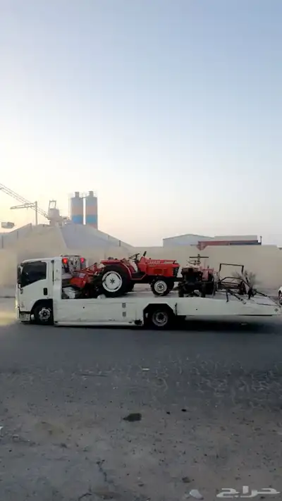 سطحه من الرياض إلى الدمام 0
