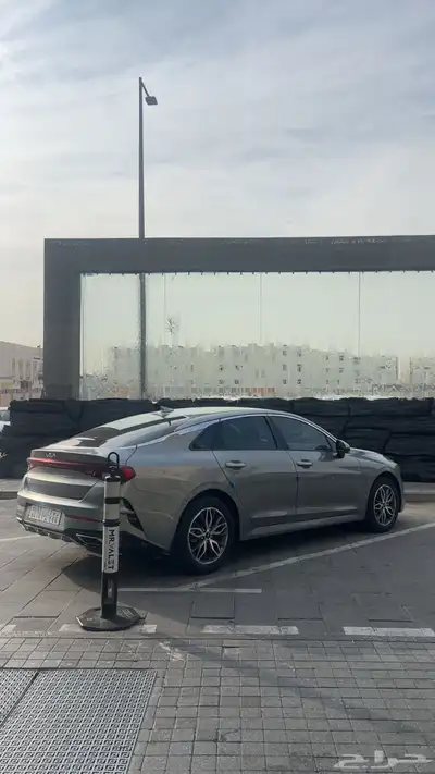 مندوبه توصيل البحرين الرياض قطر 1