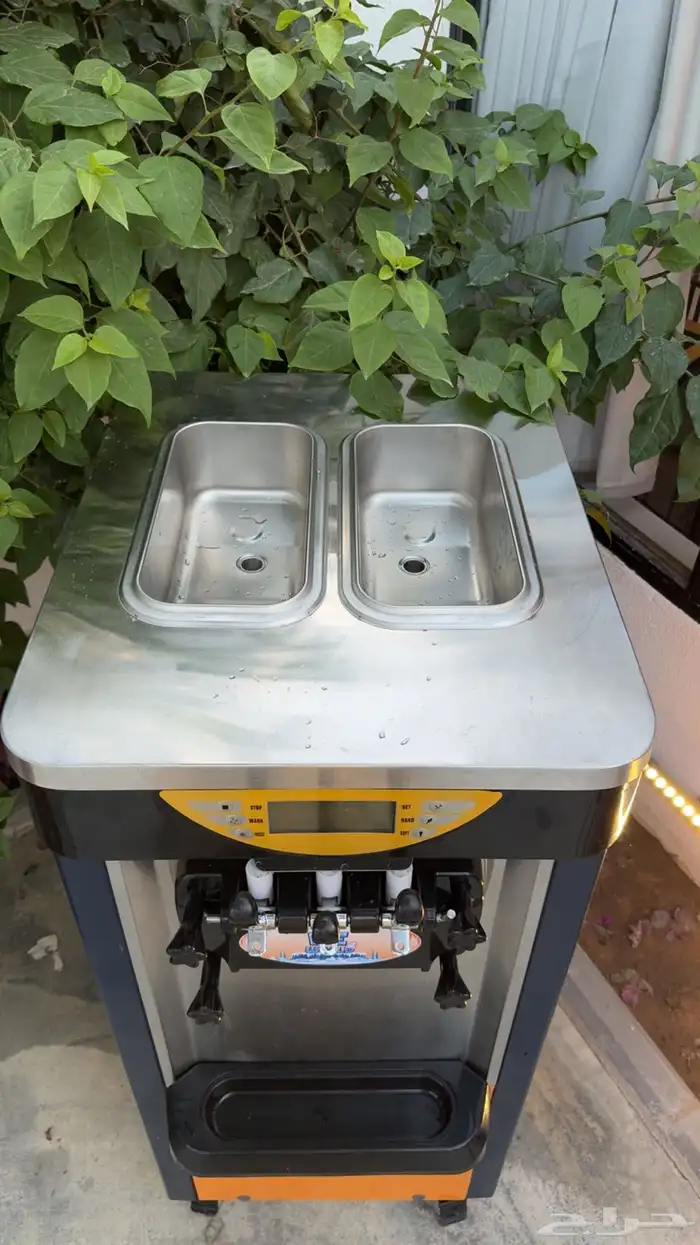 آله ايس كريم ice cream machine 2