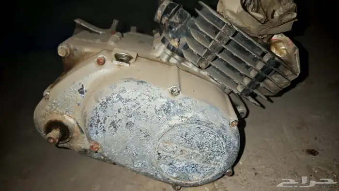 قطع غيار سوزوكي AX100 32