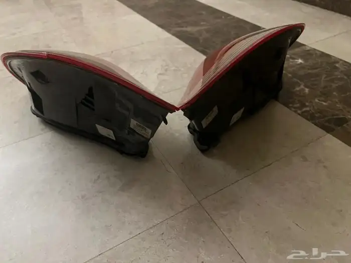 جدة مع امكانية الشحن 1
