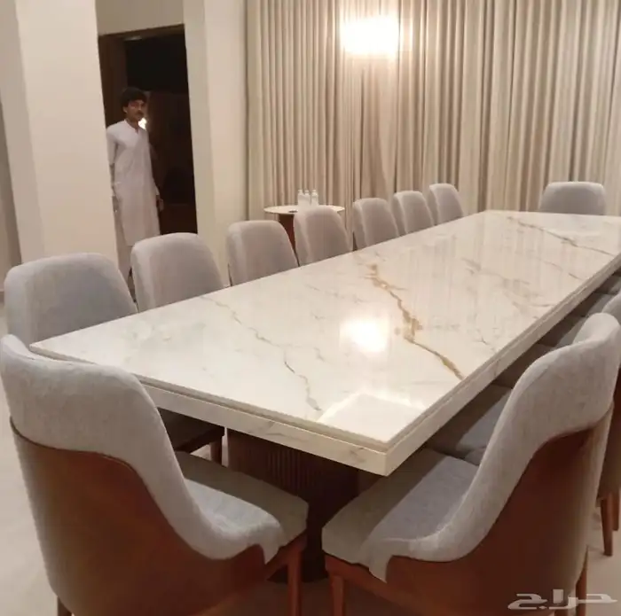 طاولات الطعام 4