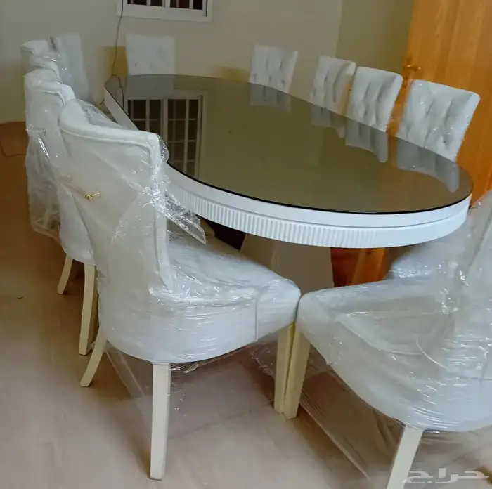 طاولات الطعام 15