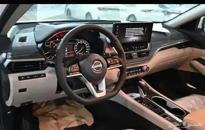 نيسان التميا SV نص فل 2025 9