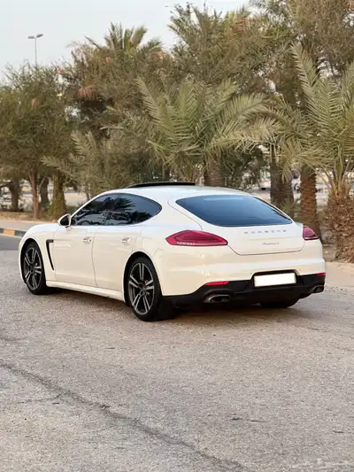 بورش باناميرا وارد البحرين 2