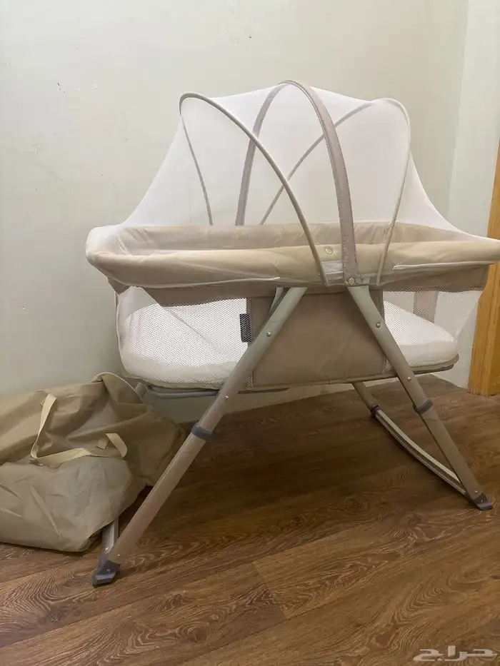 سرير اطفال 0