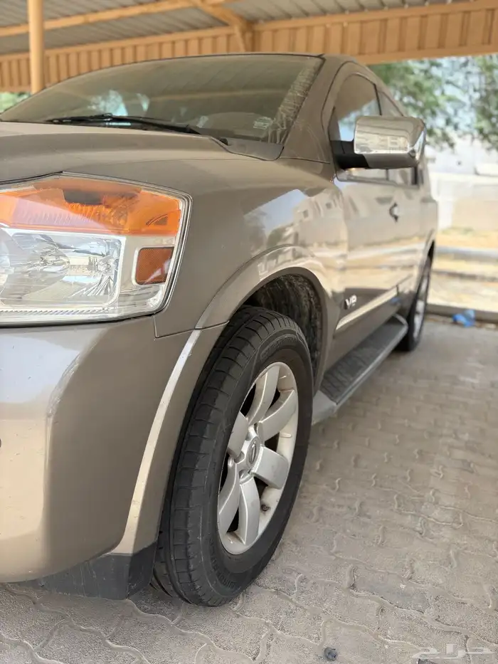 ارمادا 2009 فل كامل نظيف واستخدام حشمه 0