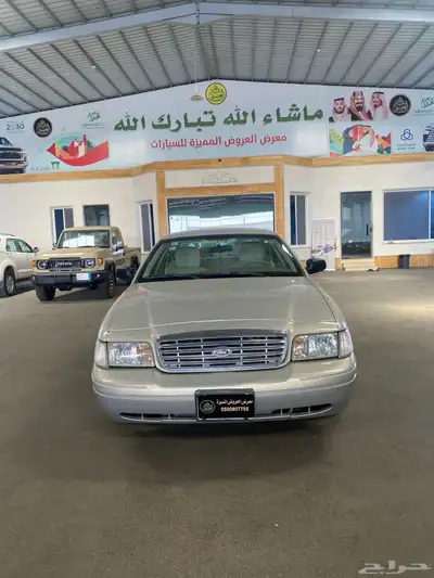 فورد فكتوريا 2011 من النوادر عداد فقط 87 الف 0