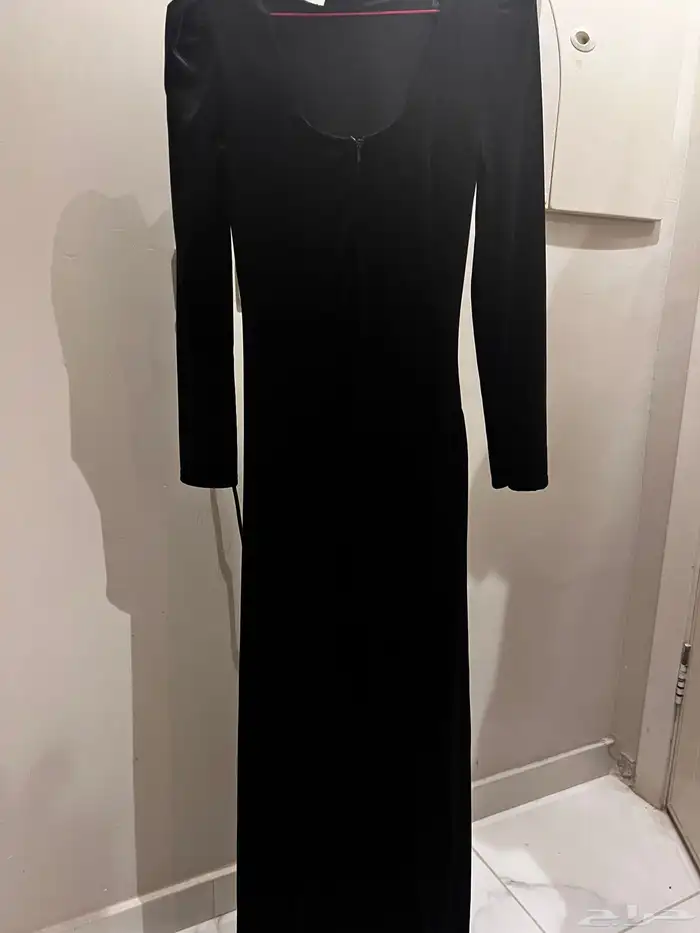 فستان سهره مخمل اسود بكرستال 1