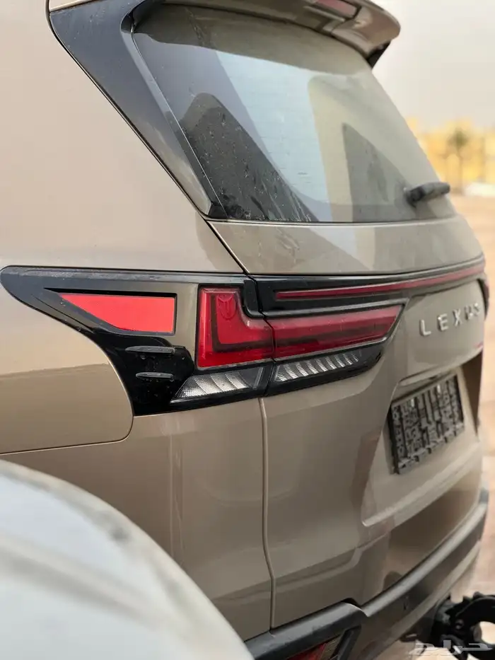جيب لكزس offroado 2025 5