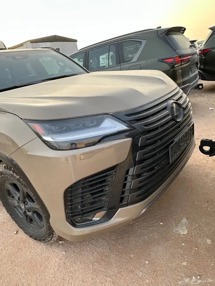 جيب لكزس offroado 2025 0