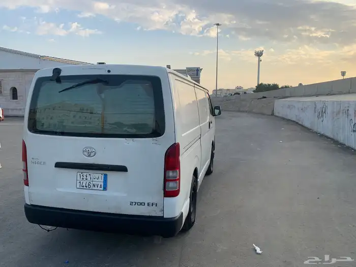 باص ثلاجة تويوتا نظيف 2015 7