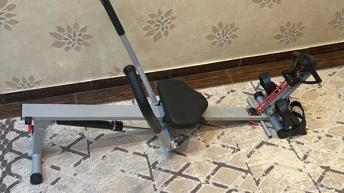جهاز تجديف للرياضه 1