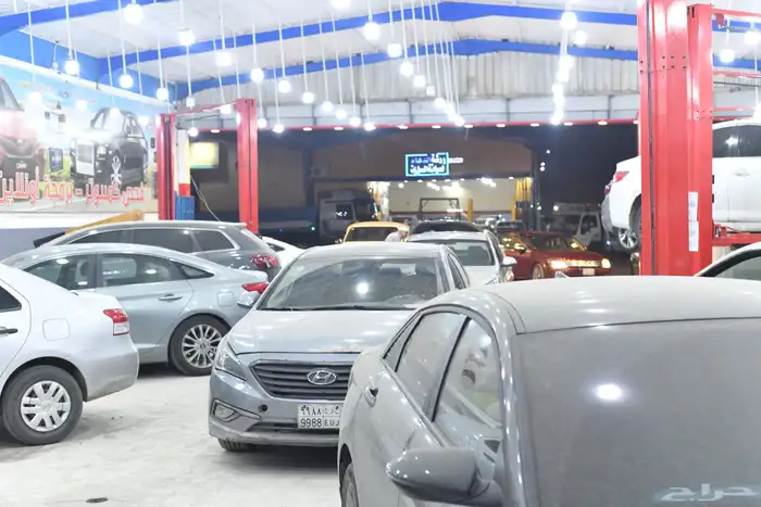 ميكانيكا ورشة صيانة سيارات باحترافية يوجد تابي و تمارا 19