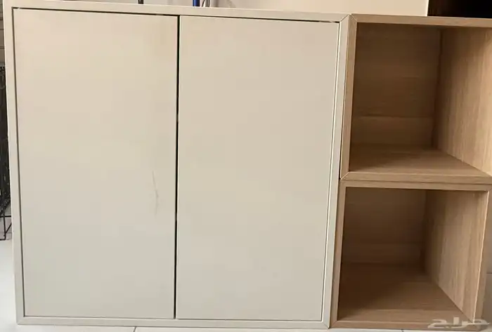 درج جداري من ايكيا و طاوله 1