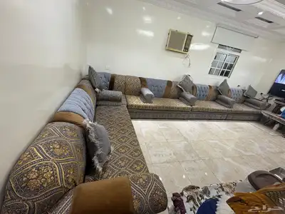 للبيع بالقرب من ولي العهد 11