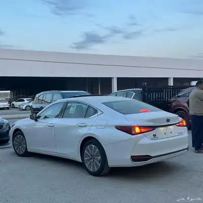 لكزس ES 250 AA 2025 عروض خاصه على بنك الرياض 5