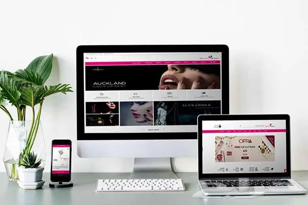 تنفيذ برمجة وتصميم تطبيقات الجوال والمواقع 8