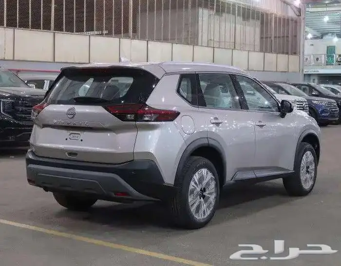 نيسان اكستريل 5 ركاب بدون دبل الاصدار الجديد 2025 5