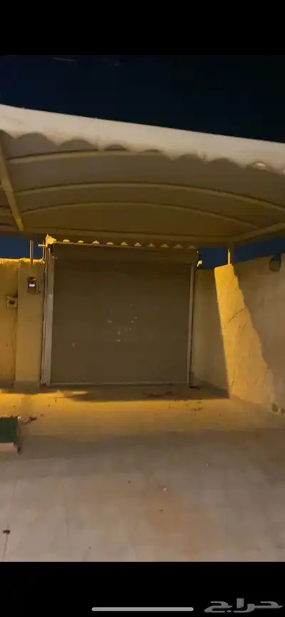 مظلة سيارات بي في سي نظيفة 1