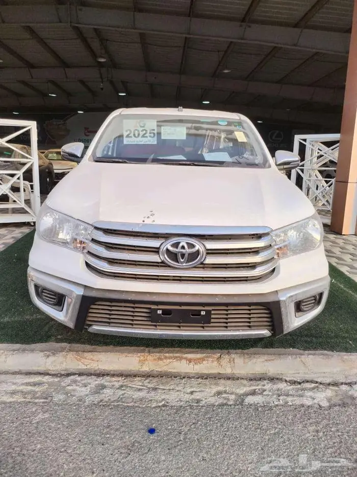 هايلوكس غماره بنزين GLX  طيس موديل 2025 1