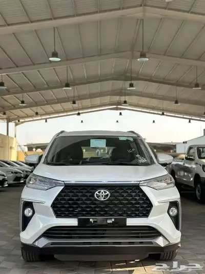 تويوتا فيلوز 2025 1
