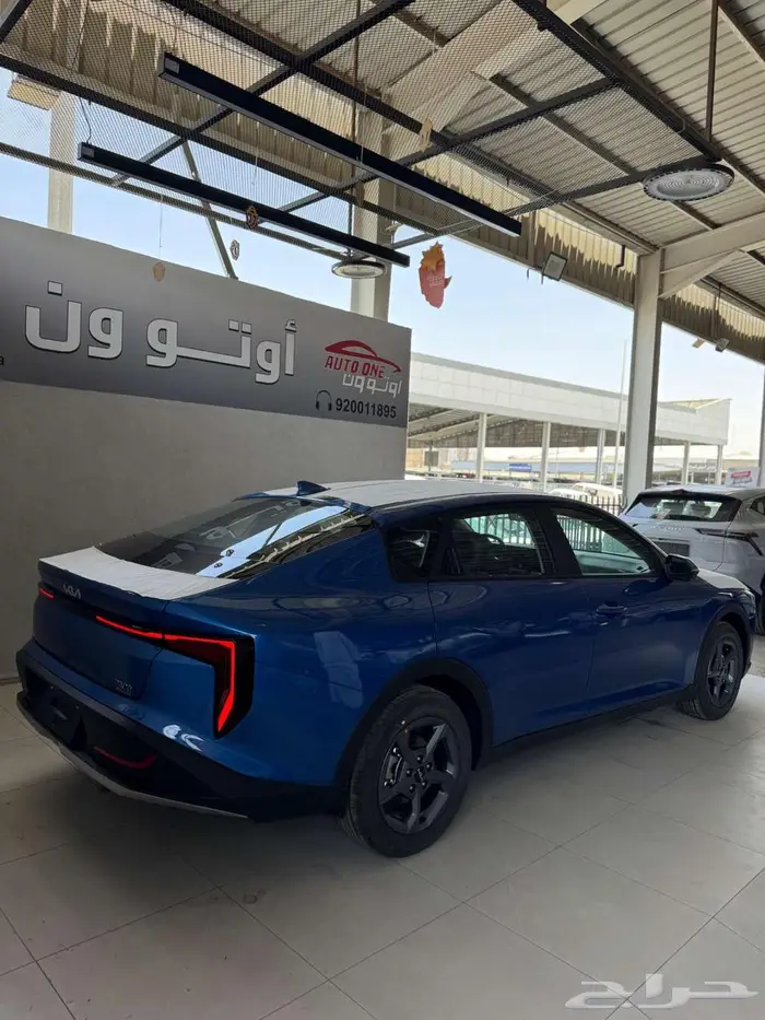 كيا كى 4 K ستاندر 2025 كاش وتقسيط 3