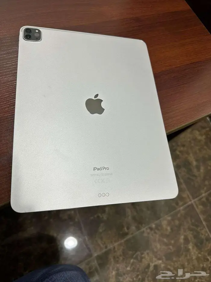 للبيع ايباد برو نظيف جدا 2