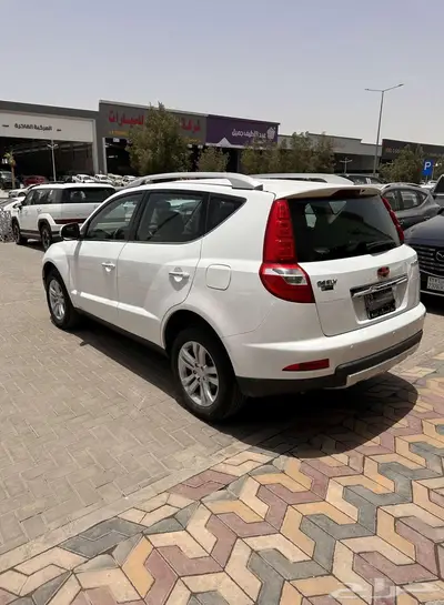 جيلي ام جراند X7 2016 20