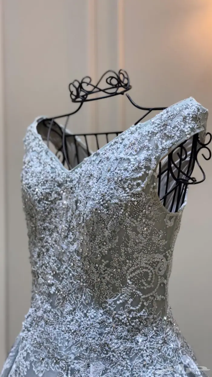 فستان ملكة للبيع 1