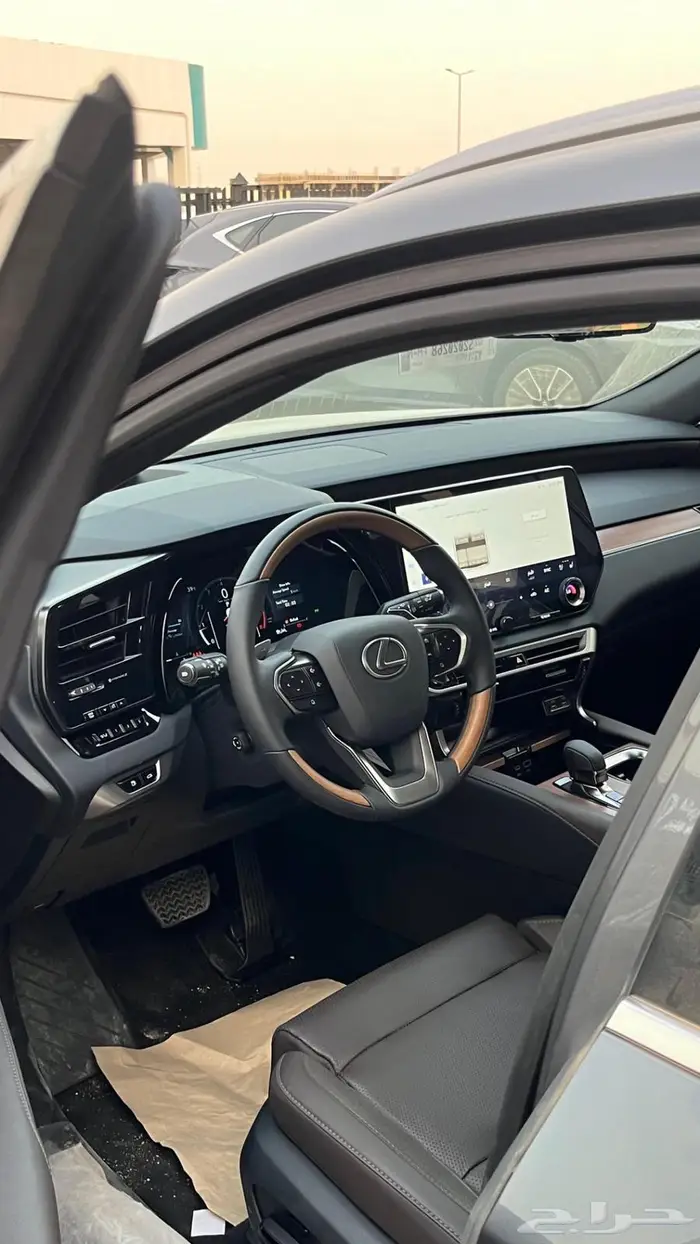 لكزس RX350 2025 0