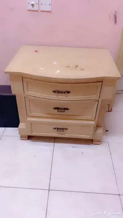 اثاث مستخدم للبيع 1