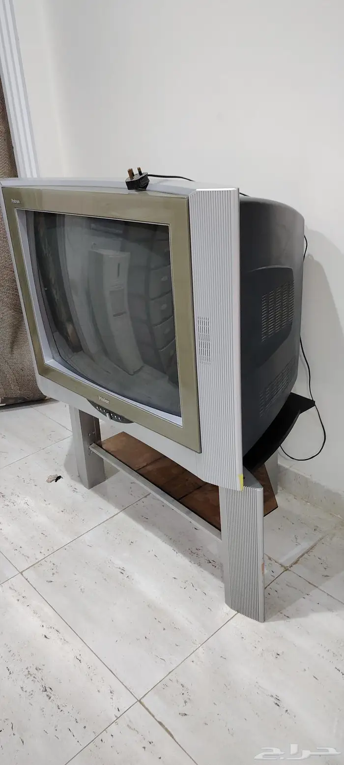 جهاز تلفاز أثري مميز 3